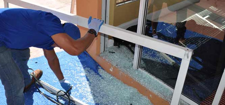 Emergency Glass Door Repair in Greektown, ON